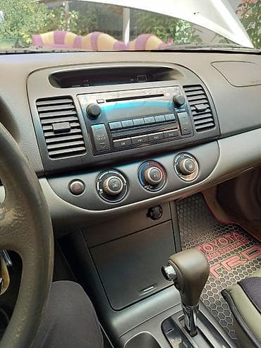 Toyota Camry: 2005 г., 2.4 л, Автомат, Бензин, Седан — 3