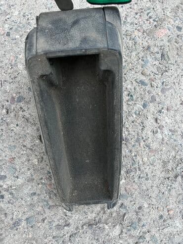 гитара на ауди 100: Подлокотник Ауди А4 — 4