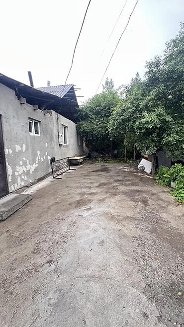 аренда жилой дом: 80 м², 5 комнат — 1
