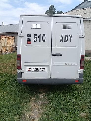 короткая база: Рефрижераторный фургон на базе Mercedes-Benz Sprinter (длинная база — 5
