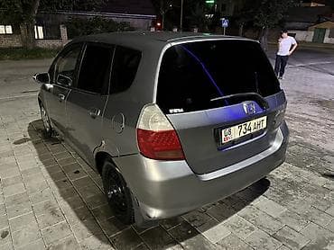 magi: Honda Jazz: 2007 г., Бензин, Хэтчбэк — 8