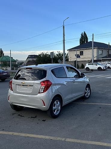 Продажа авто: Chevrolet Spark: 2020 г., 1 л, Вариатор, Бензин, Хэтчбэк — 3