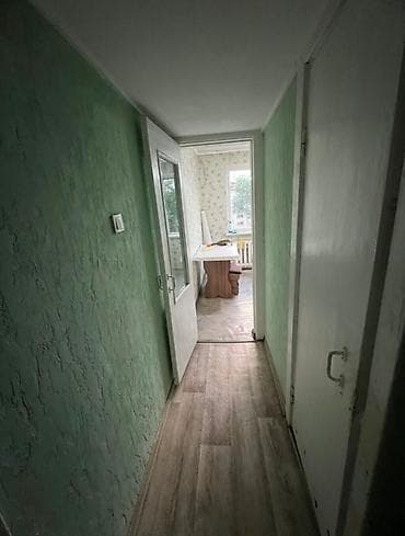 Батирлер: 1 бөлмө, 31 м², 8-мкр 104-серия, 4 кабат — 2