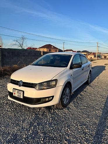 Volkswagen Polo: 2016 г., Седан