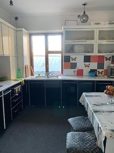 Батирлер: Үй, 150 м², 5 бөлмө — 6