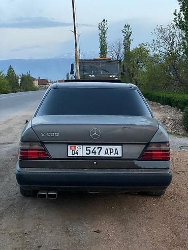 мерседес капот: Mercedes-Benz W124: 1988 г., 2 л, Ручные, Бензин, Седан — 4