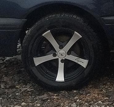 Диски: Литые Диски R 14 Комплект, отверстий - 5, Б/у — 1