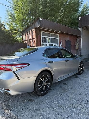 Транспорт: Toyota Camry: 2020 г., 2.5 л, Автомат, Бензин, Седан — 4