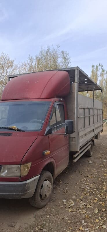 продажа шин в бишкеке цены: Грузовик, Mercedes-Benz, Стандарт, 3 т, Б/у — 4