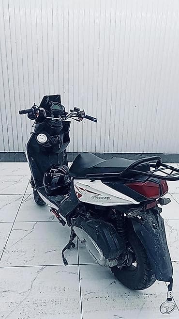 Скутер/мопед 150.куб самурай - Дорожно‑приключенческий дизайн