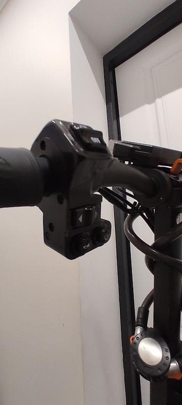 kugoo g: Электросамокат, Kugoo, Б/у, Самовывоз — 5