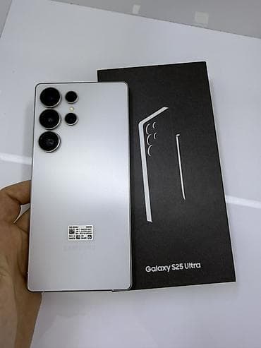 galaxy note 10 plus: Samsung Galaxy S25 Ultra, Б/у, 256 ГБ, цвет - Серебристый, В рассрочку, 2 SIM — 2