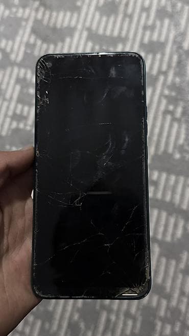 маленький микрофон: Tecno Spark 5 Pro, Б/у, 64 ГБ — 1