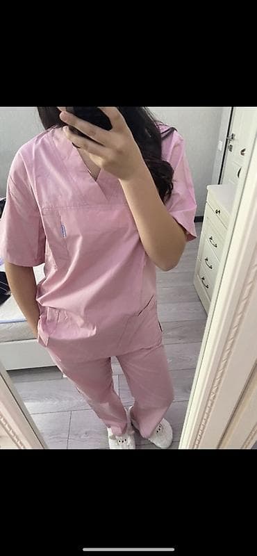 Башка медициналык товарлар: Медицинский костюм (скраб) розового цвета - Комплект: верх с — 1