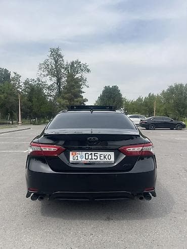 Toyota Camry: 2019 г., 2.5 л, Автомат, Бензин, Седан — 4