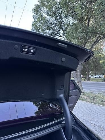 hongqi ehs9: Kia Cadenza: 2019 г., 2.4 л, Автомат, Бензин, Седан — 10
