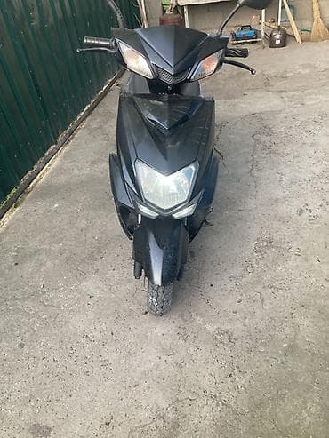 ремень скутер: Скутер 150см³ (бензиновый), черный Описание: - Городской скутер с — 2