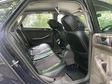 аудио техника: Audi A6: 2002 г., 2 л, Типтроник, Бензин, Седан — 9