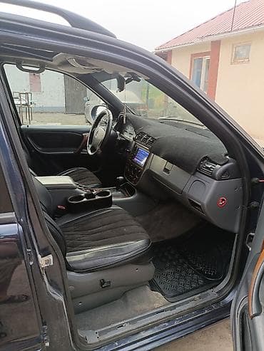 Mercedes-Benz ML-Class: 2000 г., 3.2 л, Автомат, Бензин, Кроссовер — 4
