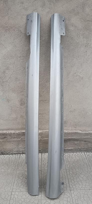 полики на w211: Наружные накладки порогов Mercedes-Benz, 2003 г., Б/у, Оригинал — 1