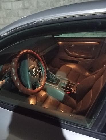 авто левый руль: Audi A4: 2001 г., 2 л — 7