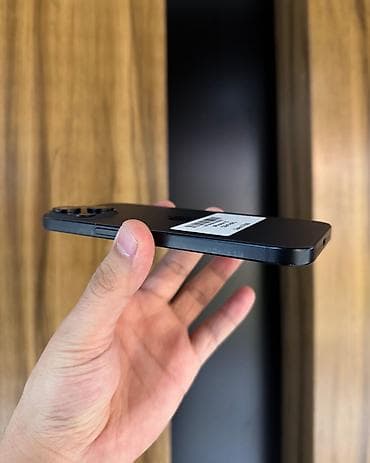 айфон дисплей цена: IPhone 15, Б/у, 128 ГБ, Черный, Защитное стекло, Чехол, 89 % — 4