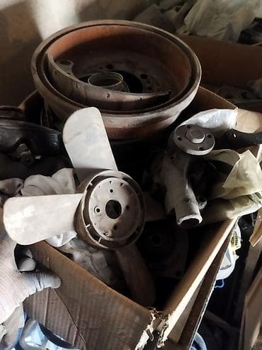 Автокосметика: Авто запчасти ВАЗ/ГАЗ + глушитель. Все за 1000 сом Район Юнусалиева — 2