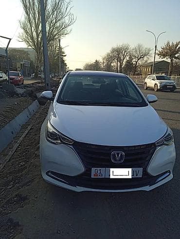 dn8 гибрид: Changan Alsvin: 2020 г., Автомат, Бензин, Седан — 1
