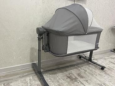 детский плащ: Продаю Электрическую детскую кроватку . Новая ! Не пользовались дочка — 2