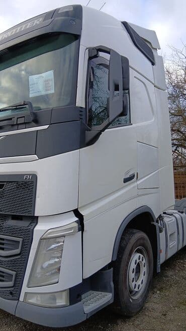 фара вольво fh12: Тягач, Volvo, 2014 г., Без прицепа — 2