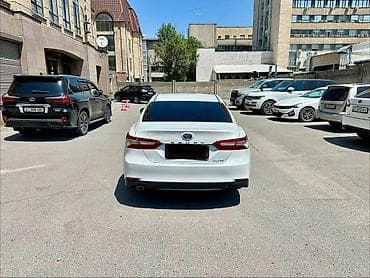 ls 400: Toyota Camry: 2018 г., 2.5 л, Вариатор, Гибрид, Седан — 3
