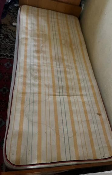 отдаи даром: Продам 3 шт односпальные кровати. Б/У. По 1000 сом. Хорошее — 2