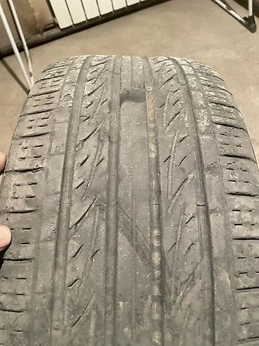 продаю коврики: Шины 235 / 45 / R 18, Лето, Б/у, Пара, Легковые, Корея, Kumho — 3