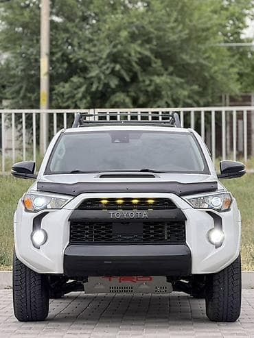 vento капот: Toyota 4Runner: 2020 г., 4 л, Автомат, Бензин, Внедорожник — 1