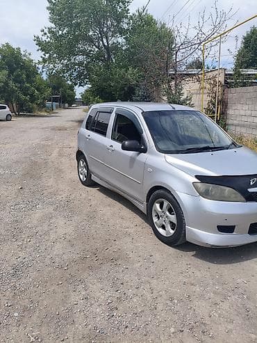 Продажа авто: Mazda Demio: 2004 г., 1.5 л, Автомат, Бензин, Хэтчбэк — 3