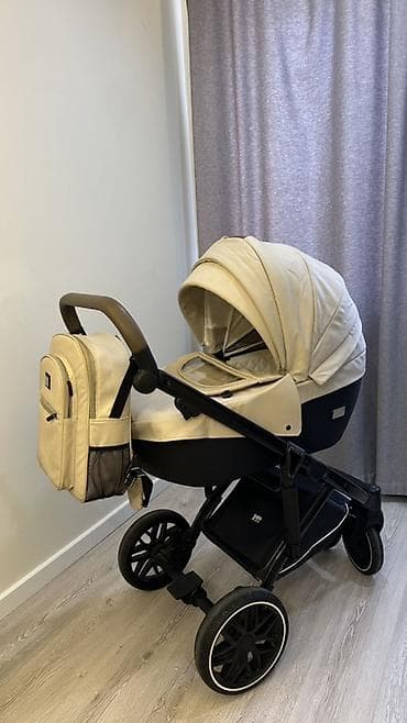 doona коляска: Коляска, Другой бренд, цвет - Черный, Б/у, Самовывоз — 1