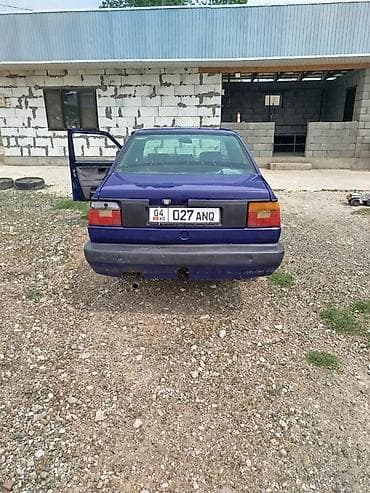 Volkswagen: Volkswagen Jetta: 1991 г., Механика, Бензин, Седан — 5