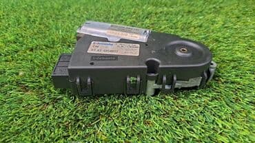 e46: Bmw e46 седан, моторчик люка крыши Номер 67.61-6918—977 В отличном — 6