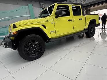 светящиеся палочки: Jeep : 2023 г., 3.6 л, Автомат, Пикап — 2