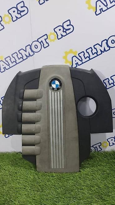 BMW X5 E70, v-3.0 diesel, декоративная крышка двигателя