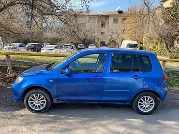 mazda 3: Mazda Demio: 2004 г., 1.3 л, Автомат, Бензин, Хэтчбэк — 2