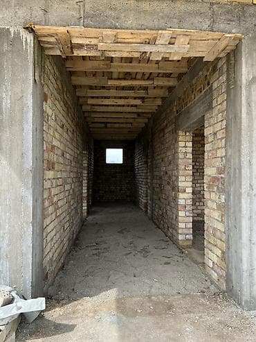 квартира берлет: Одноэтажный дом из кирпича с двускатной крышей из металлочерепицы — 6