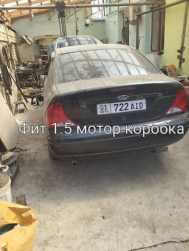 буфер бмв: Ford Focus: 2001 г., 1.5 л, Вариатор, Бензин, Седан — 1