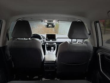 Toyota RAV4: 2023 г., Автомат, Гибрид, Кроссовер — 4