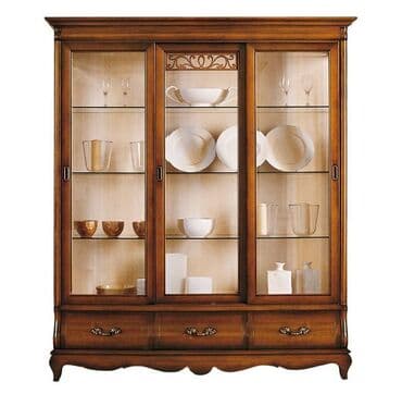 в единственнои экземпляре: Витрина ( сервант) 3-х дверная купе с 3-я ящиками и с раздвижными — 1