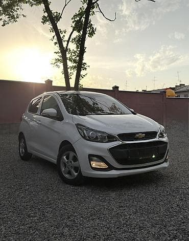 спарк 2019: Chevrolet Spark: 2019 г., 1 л, Автомат, Бензин, Хэтчбэк — 8