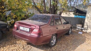 Daewoo Nexia: 2012 г., 1.6 л, Механика, Бензин, Седан