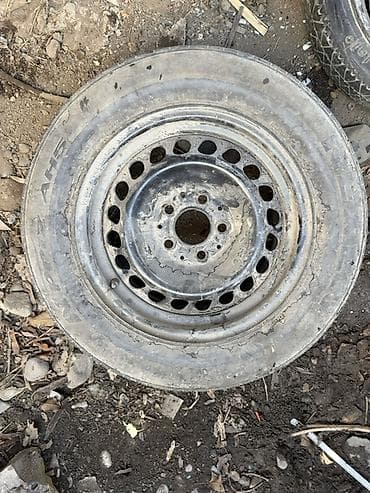 Колеса в сборе R 15, Б/у, Запаска, Железные, отверстий - 4 — 1