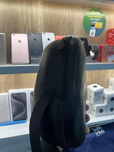 Nintendo: Apple Vision Pro Описание: - Полноразмерная гарнитура со стеклянным — 5