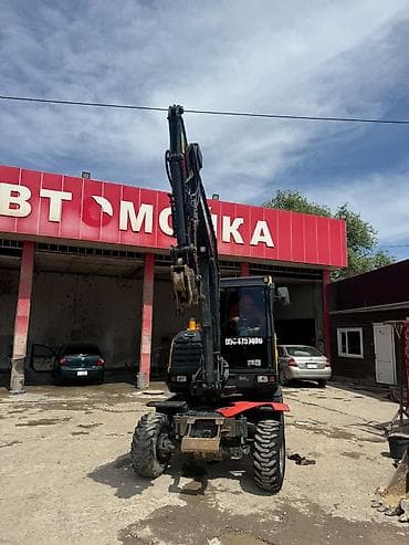 Авто кызматтары: Экскаватор кызматтары | Дүмүрлөрдүн тамырларын жулуп салуу, Траншеялар, Котловандар — 5